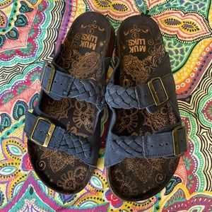 COPY - Muk luks navy blue sandals nwot